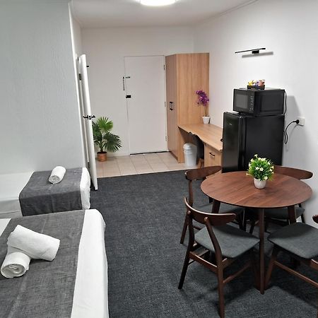 Mid City Motor Inn Маккай Екстер'єр фото