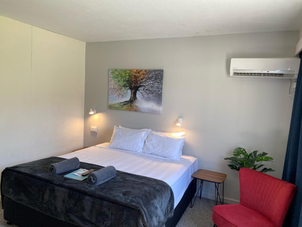 Mid City Motor Inn Маккай Екстер'єр фото