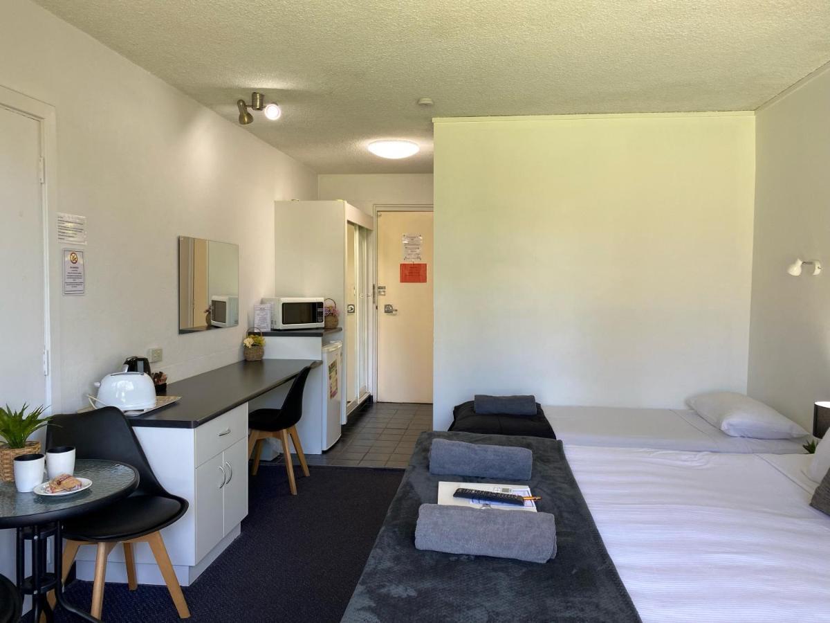 Mid City Motor Inn Маккай Екстер'єр фото
