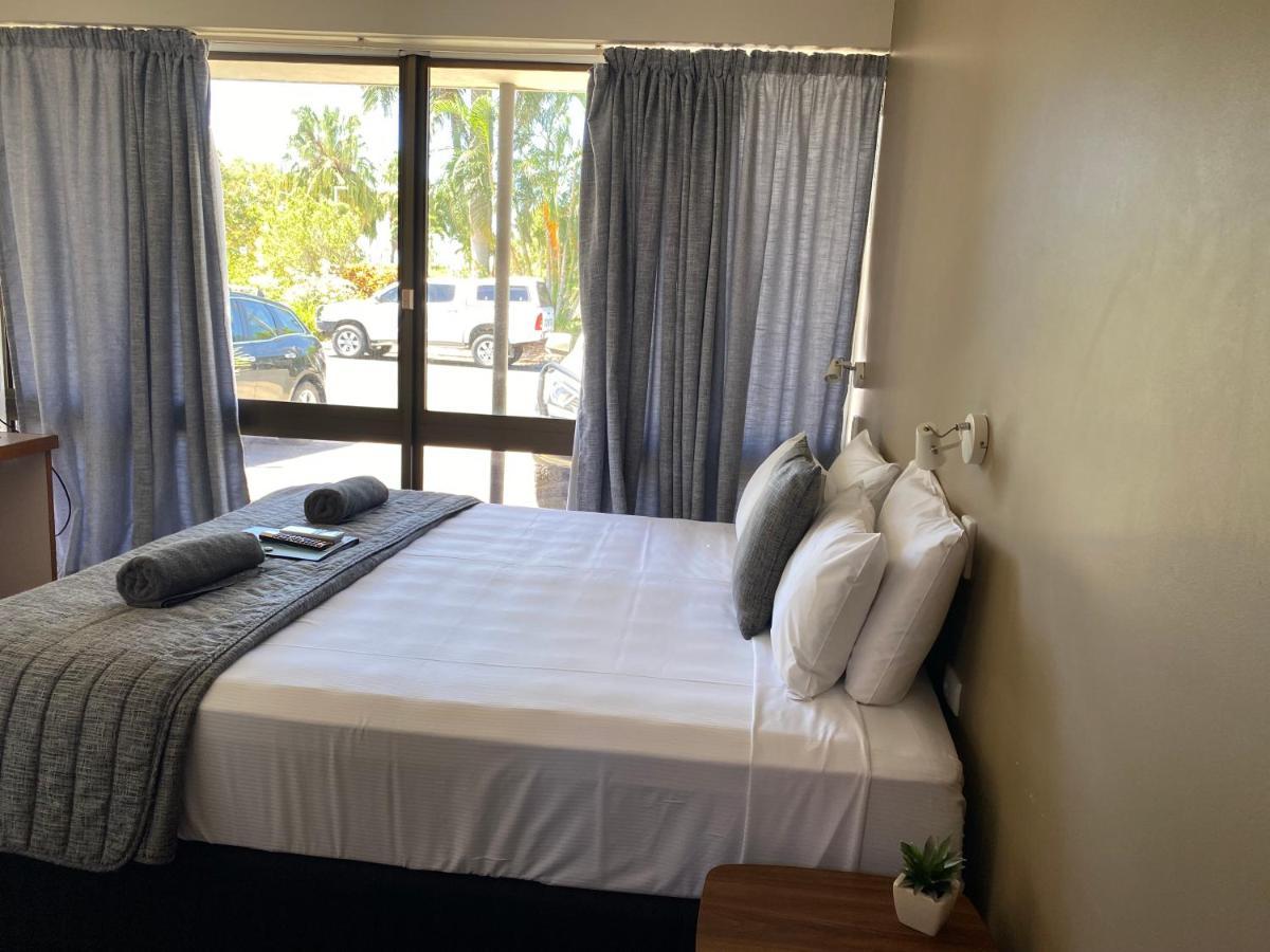Mid City Motor Inn Маккай Екстер'єр фото