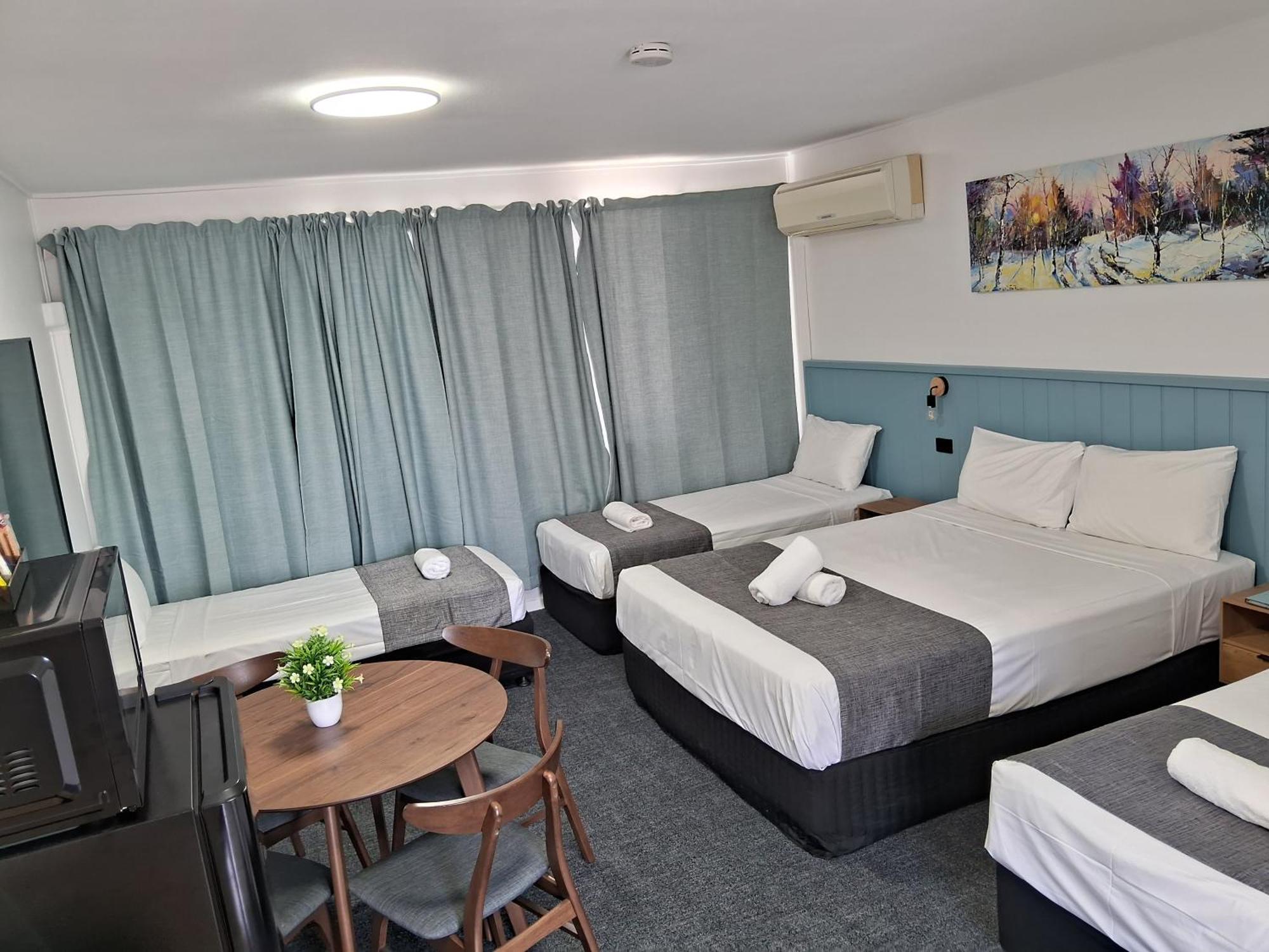 Mid City Motor Inn Маккай Екстер'єр фото