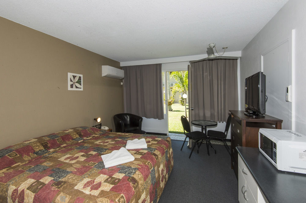 Mid City Motor Inn Маккай Екстер'єр фото